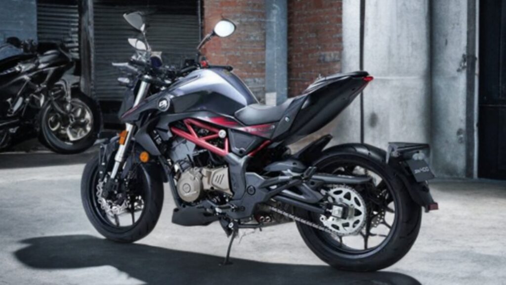 QJ Motor SRK 400: 400 cc की बाइक मात्र 3.68 लाख रुपये मे