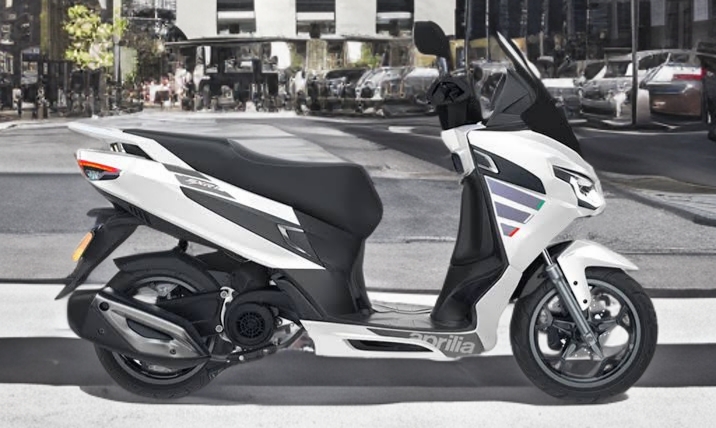 मात्र 1.45 लाख रुपए में घर ले आये Aprilia SXR 160 स्कूटर, ABS और USB चार्जर जैसे अद्भुत फीचर्स के साथ