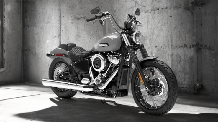 Harley Davidson Street Bob 2025: आ रही है क्रूजर बाइक दमदार फीचर के साथ, कीमत जानकर आपके होश उड़ जाएंगे