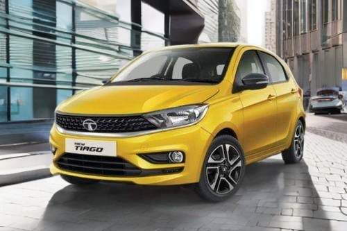 Tata Tiago 2025: कम दाम में जबरदस्त फीचर्स,आपकी फैमिली के लिए परफेक्ट